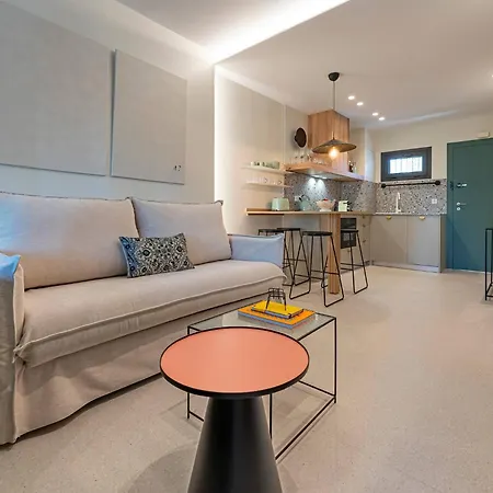 Lejlighed Newly Renovated In Golden Mile W/ Pool *