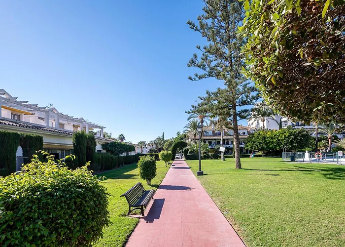 Apartament Newly Renovated In Golden Mile W/ Pool *