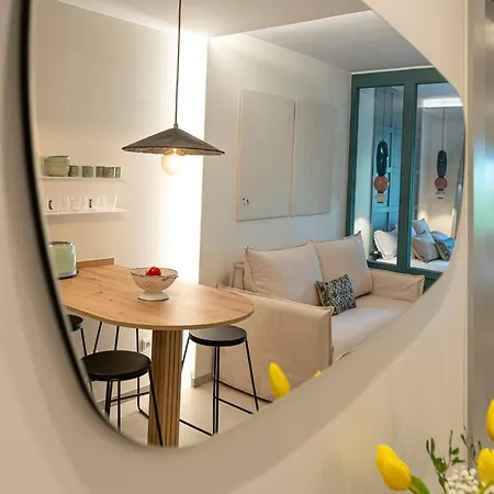 Apartment Newly Renovated In Golden Mile W/ Pool *