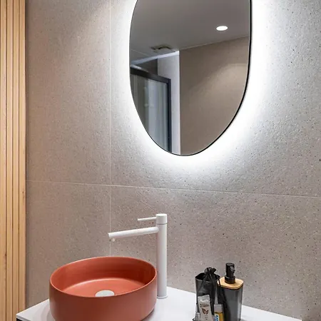 Newly Renovated In Golden Mile W/ Pool Апартаменты Марбелья