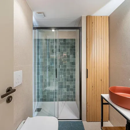 Newly Renovated In Golden Mile W/ Pool * Марбелья