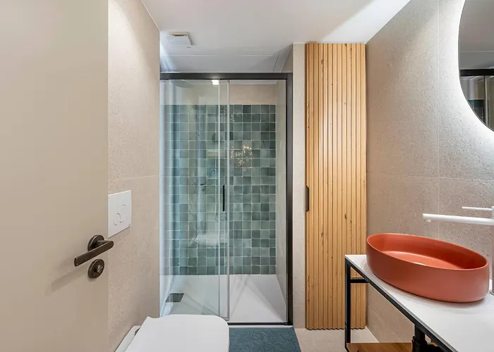 Newly Renovated In Golden Mile W/ Pool * Marbella